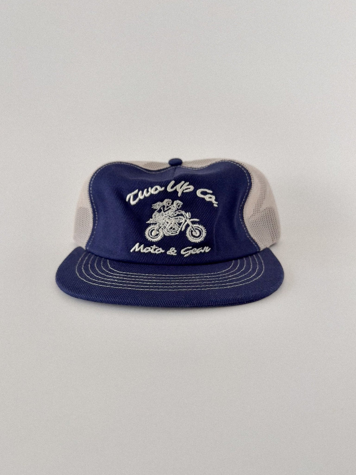 Caps